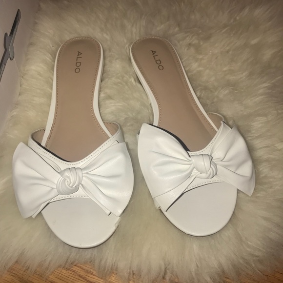 Aldo Sandals - Picture 3 of 3